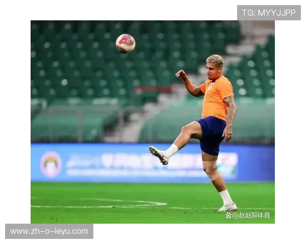 内马尔一记外脚背搓球恰到好处：从瞬间触感到日常训练的升级之路